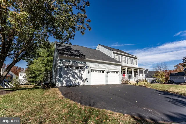 $715,000 | 12142 Millbill Court, Bristow, VA 20136