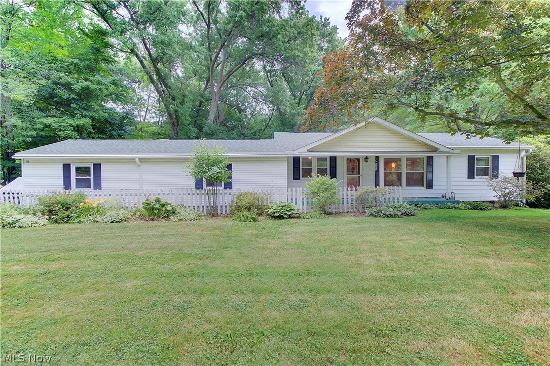 5839 Myers Road New Franklin, OH 44319 - Photo 3 of 34