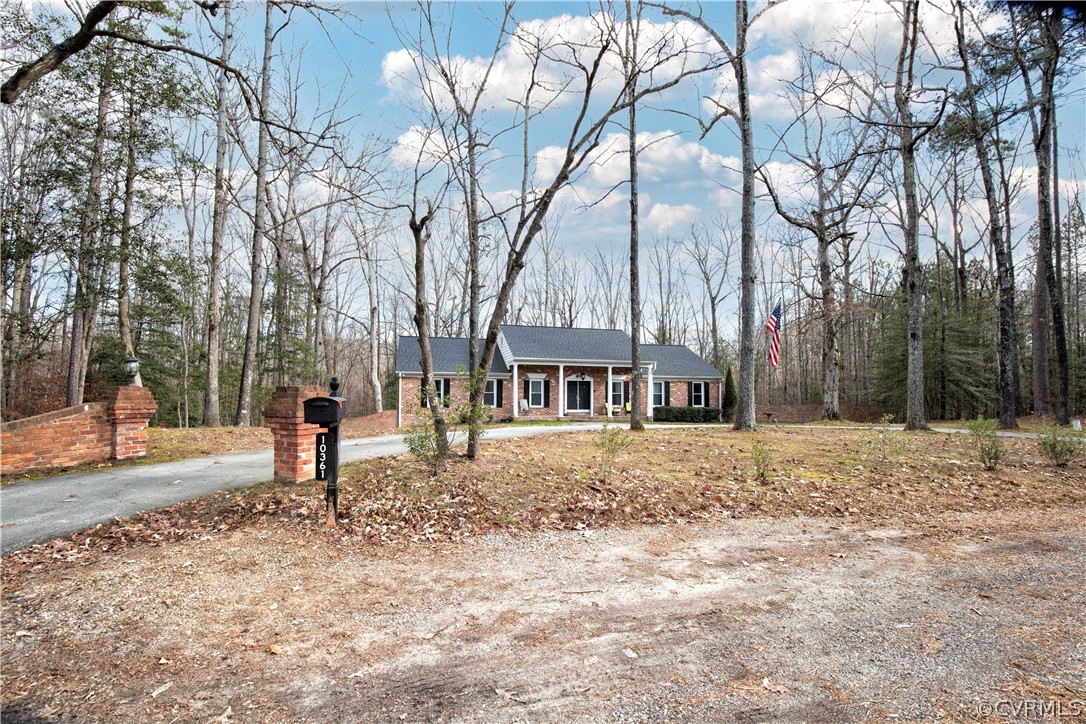 10361 Spring Run Road Chesterfield, VA 23832 - Photo 4 of 39