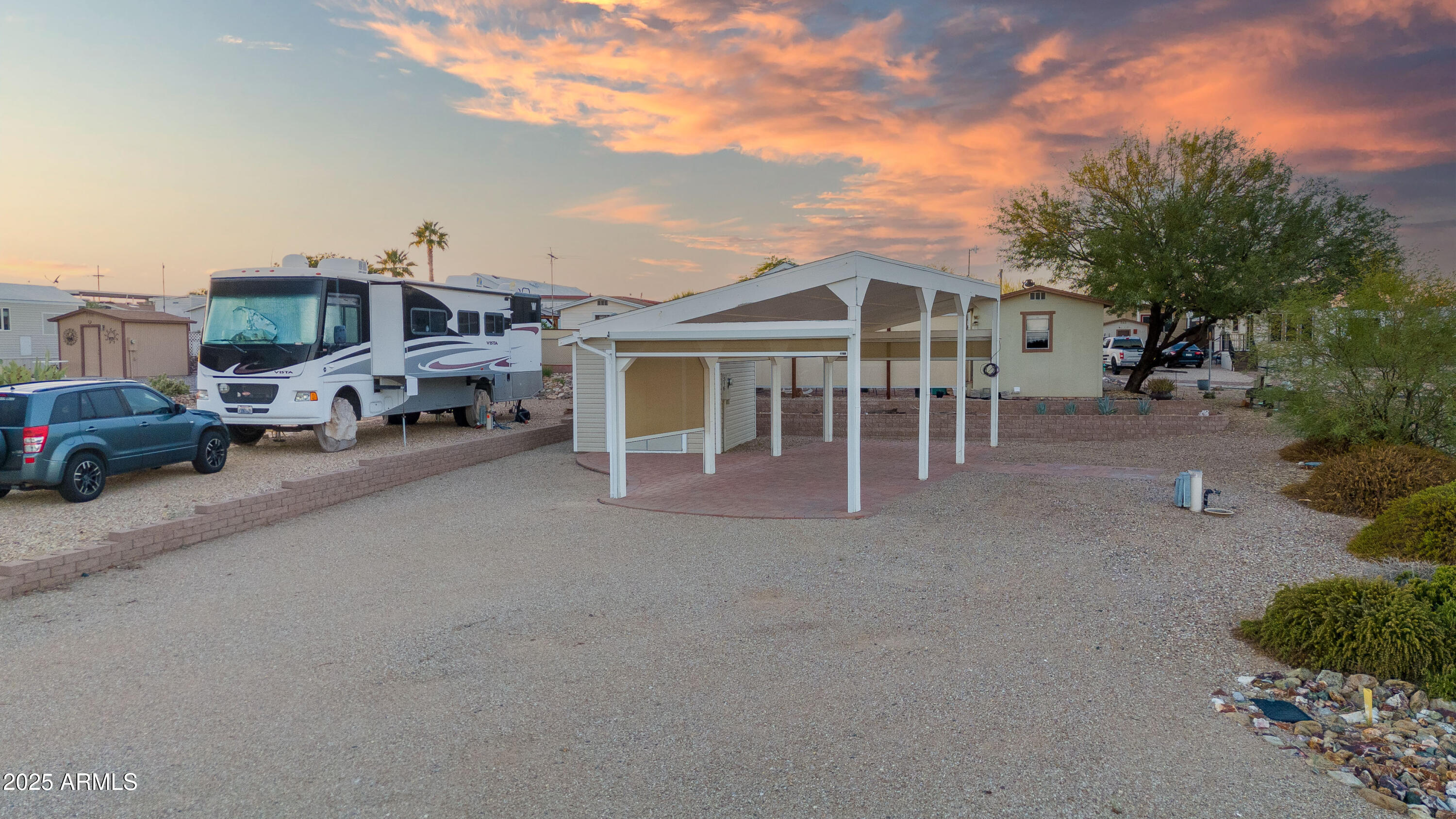 21258 Granite Ridge Road, Unit 316 Congress, AZ 85332 - Photo 2 of 21 21258 Granite Ridge Rd 00007