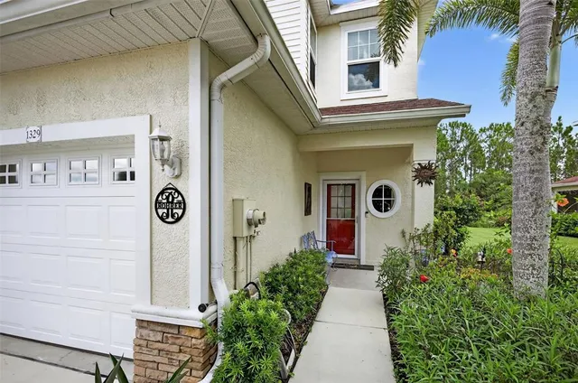 a view of a back yard of the house