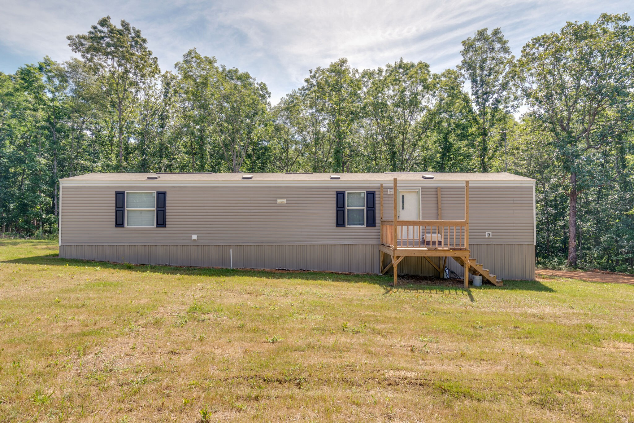 115 Lost Arrowhead Road Summertown, TN 38483 - Photo 2 of 23 Gallery Image 2