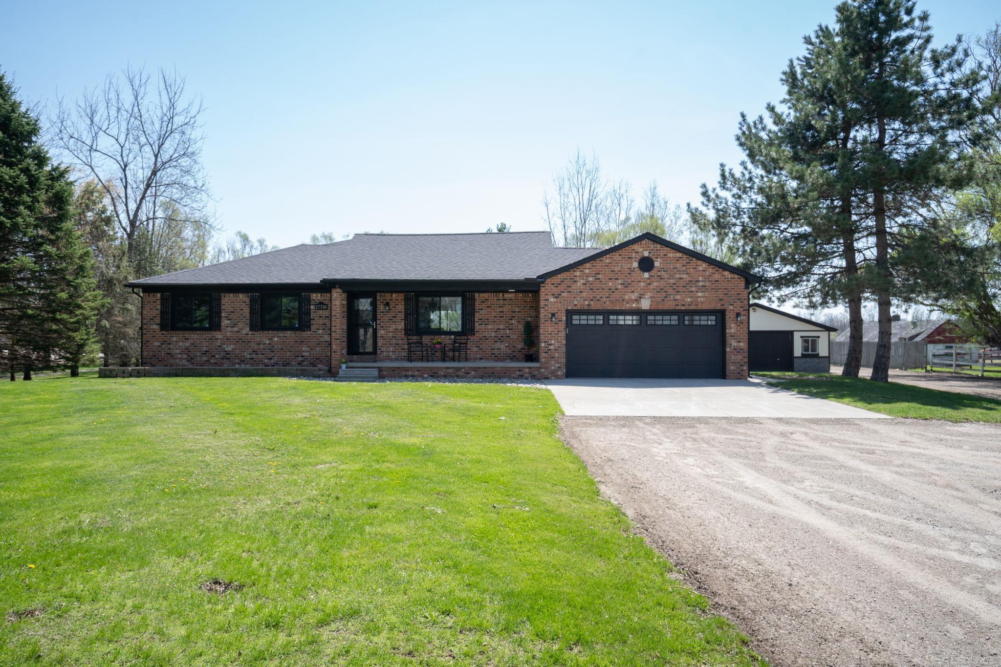 27780 Pratt Road Richmond, MI 48062 - Photo 2 of 47
