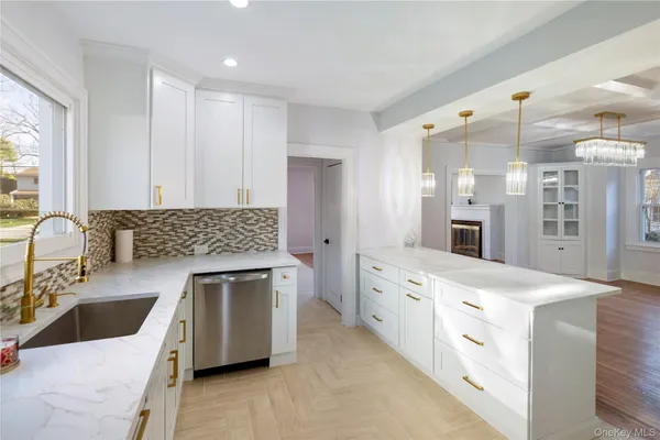 $849,000 | 120 Lena Avenue, Freeport, NY 11520