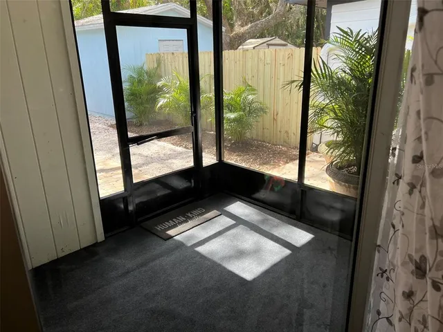 $1,700 | 302 19th Street East, Bradenton, FL 34208