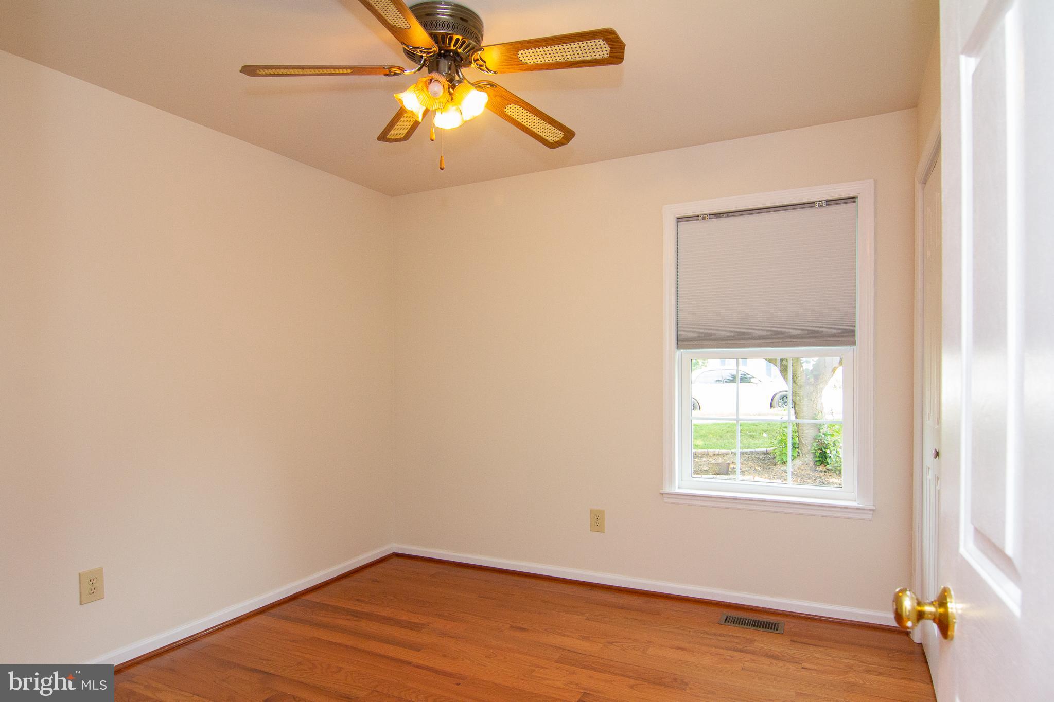 3814 Dakota Road Hampstead, MD 21074 - Photo 22 of 37 wood flooring