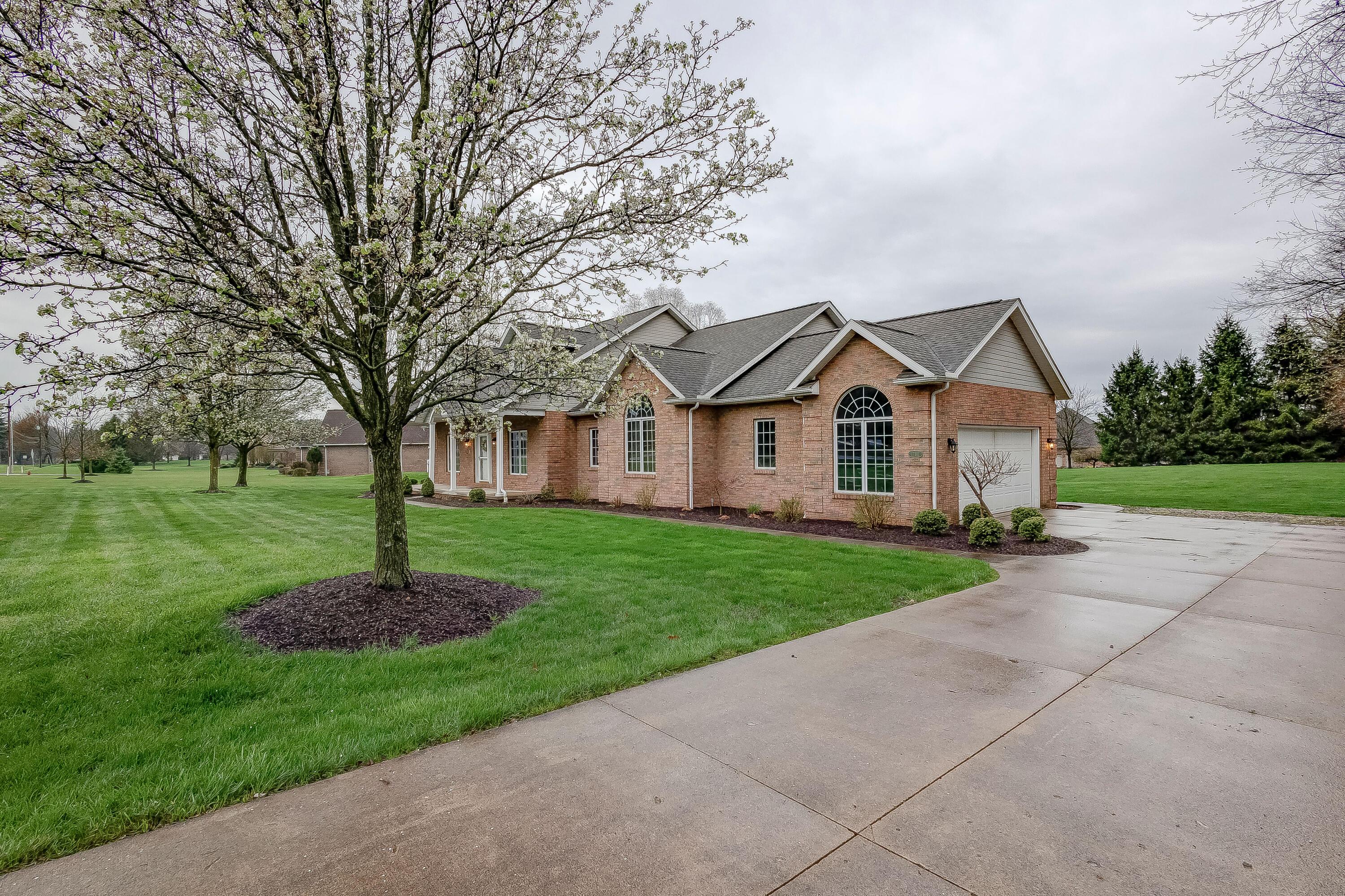 17511 Gambier Road Mount Vernon, OH 43050 - Photo 3 of 55 1-48