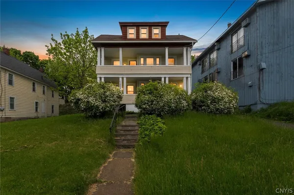 $240,000 | 1008 1st N Street, Syracuse, NY 13208
