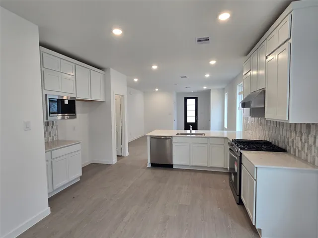 $260,000 | 1103 Blue Stone Drive, Beasley, TX 77417