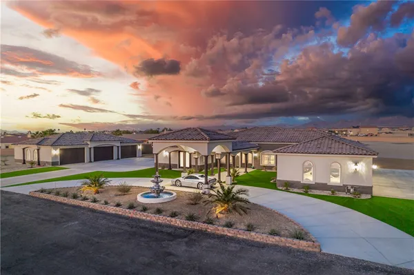 $2,050,000 | 5645 South Chickasaw Avenue, Fort Mohave, AZ 86426