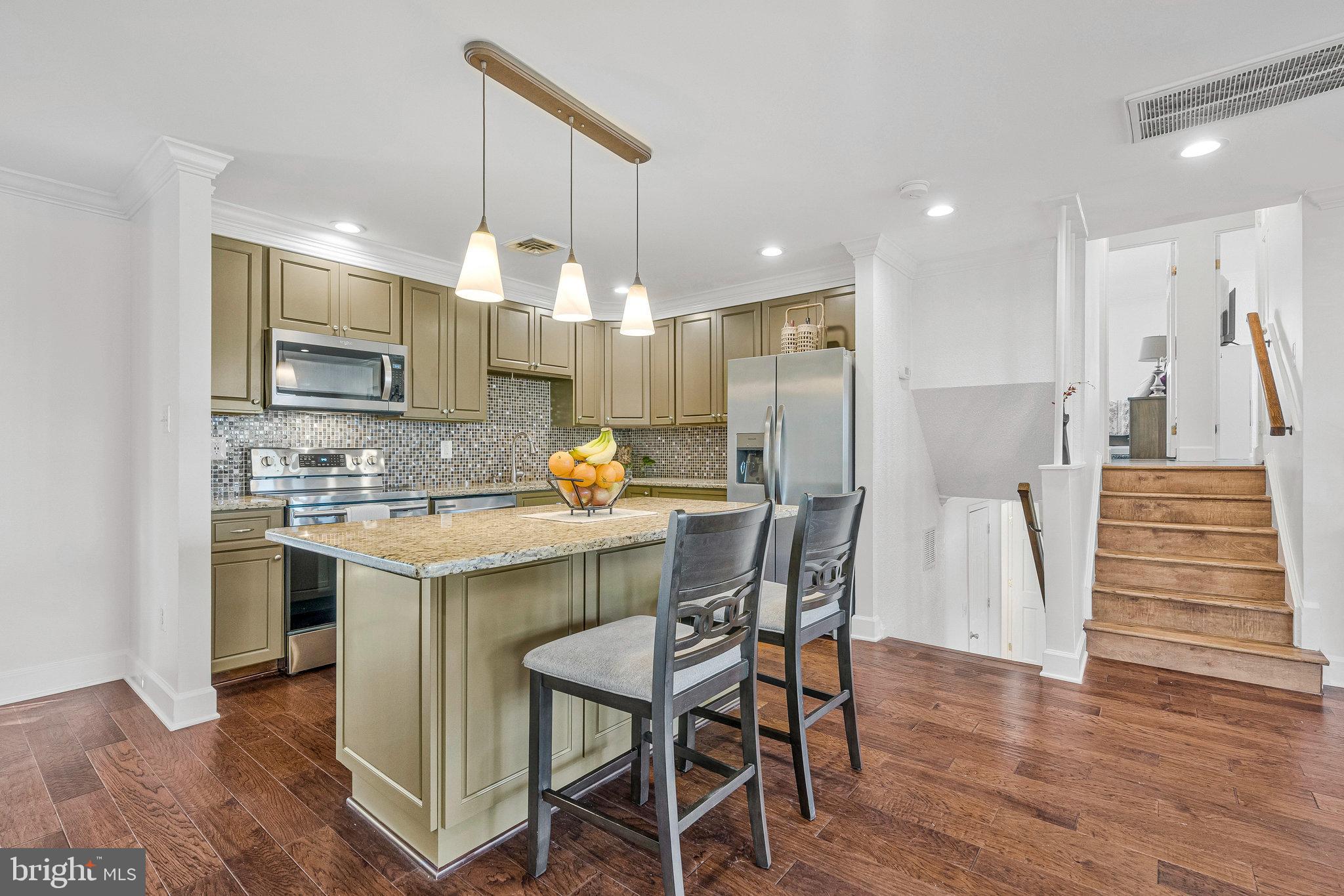 400 East Poplar Road Sterling, VA 20164 - Photo 13 of 40 Renovated Kitchen - 2018