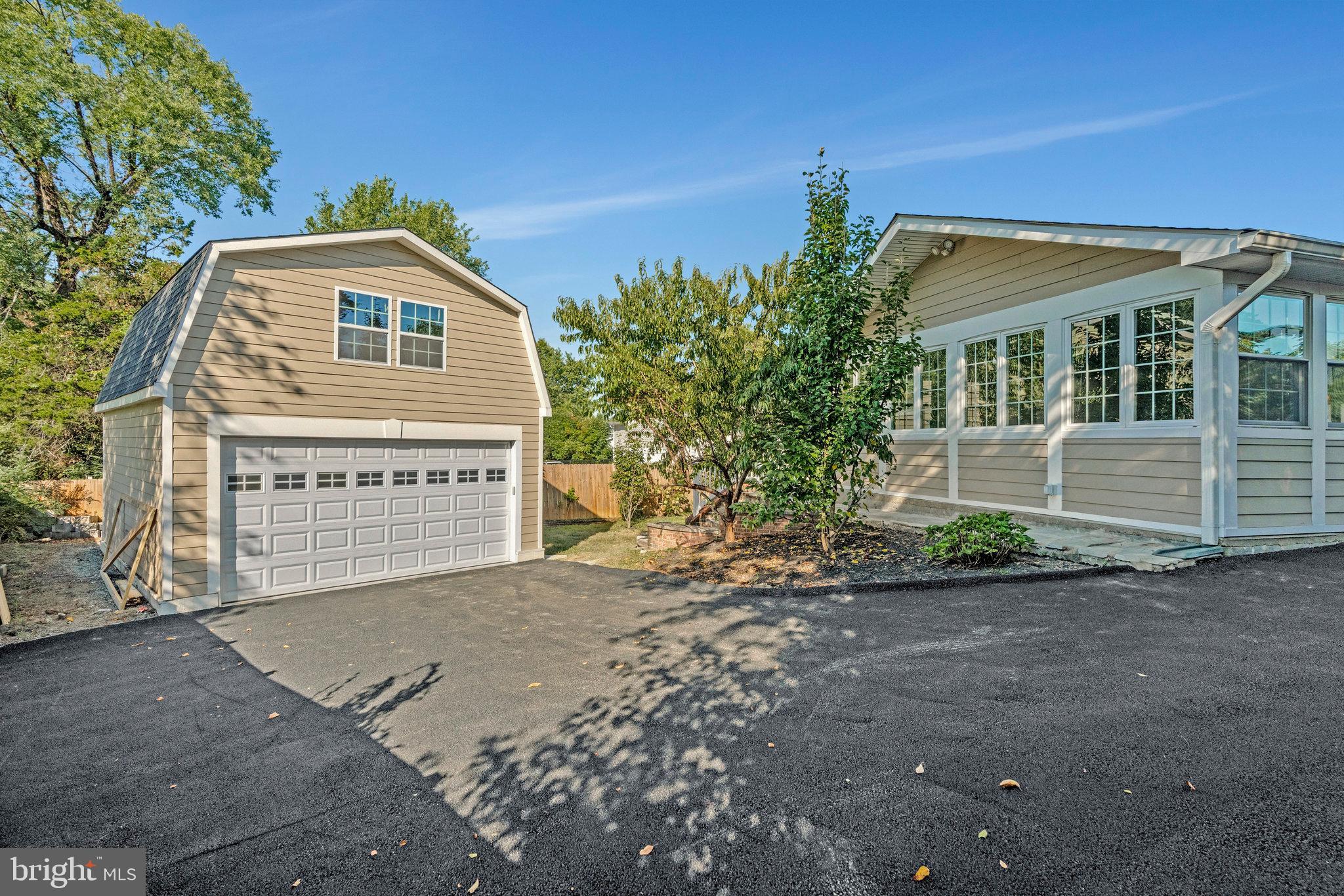 400 East Poplar Road Sterling, VA 20164 - Photo 34 of 40 Gallery Image 34