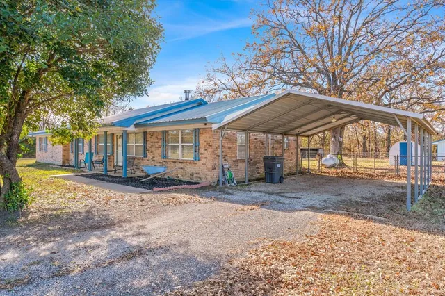 $330,000 | 460 Vz County Road 1134, Fruitvale, TX 75127