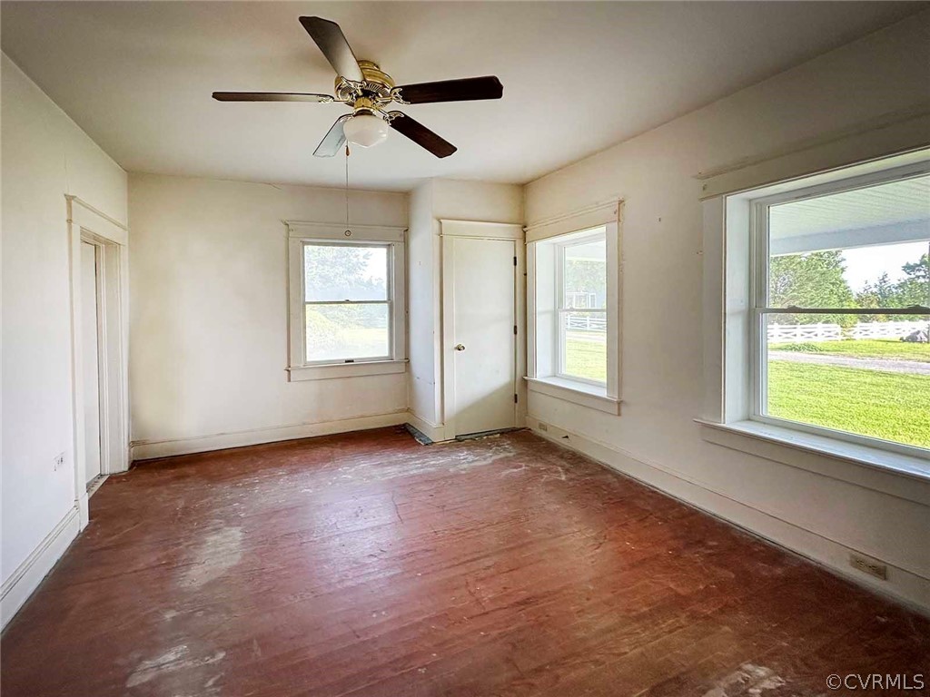 122 Fleeton Point Circle Reedville, VA 22539 - Photo 10 of 31 Gallery Image 10