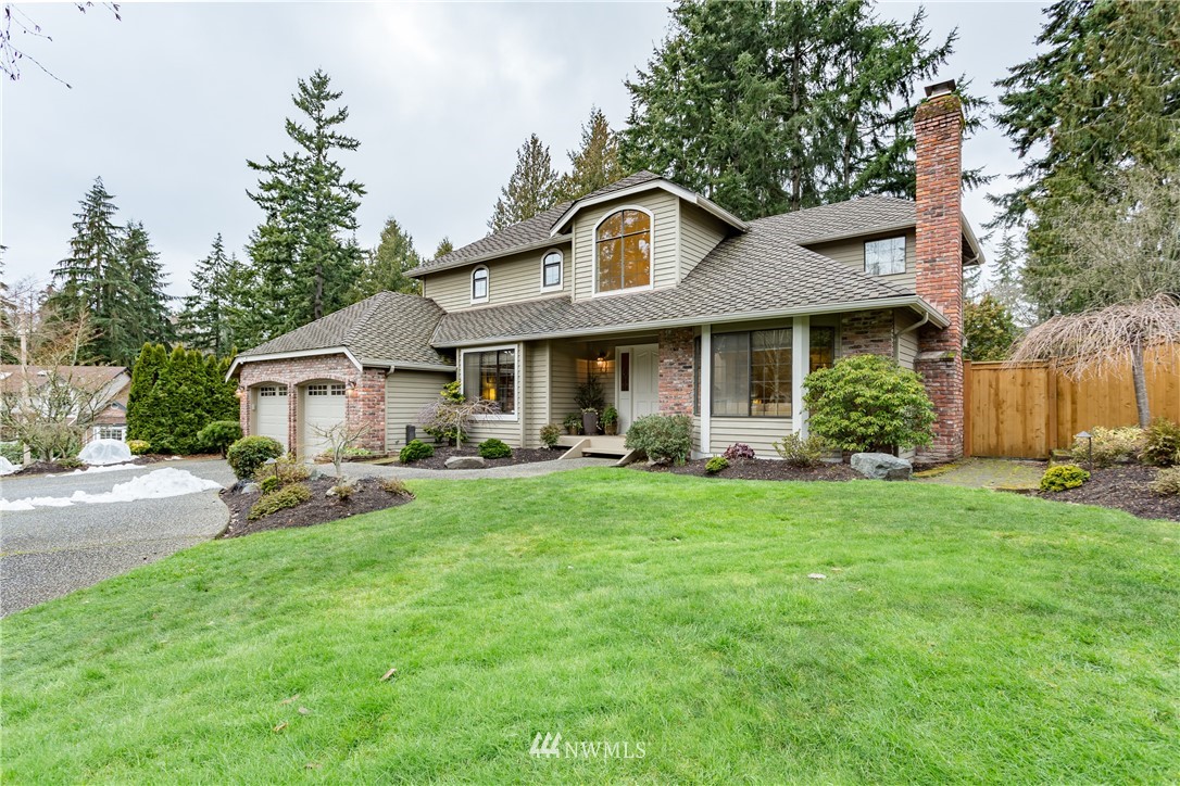 8911 196th Street Southwest Edmonds, WA 98026 - Photo 1 of 24 Gallery Image 1