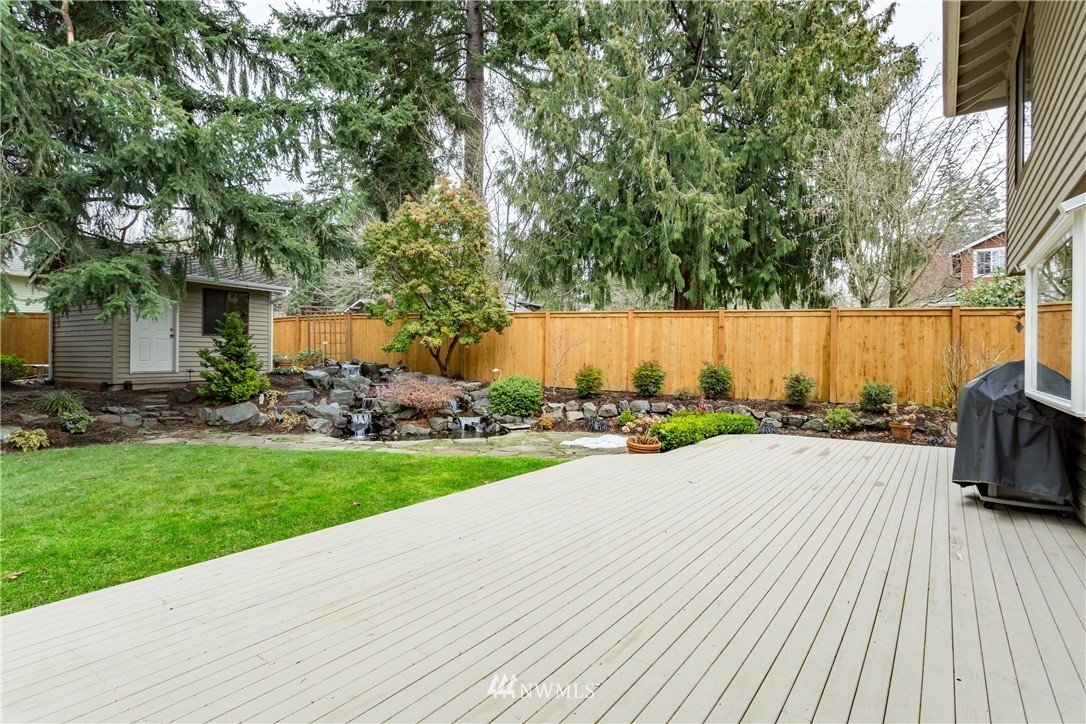 8911 196th Street Southwest Edmonds, WA 98026 - Photo 21 of 24 Gallery Image 21