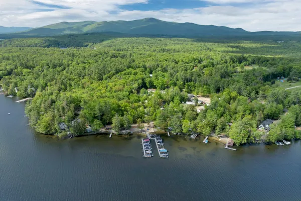 $499,000 | 7 Shady Lane, Tuftonboro, NH 03853