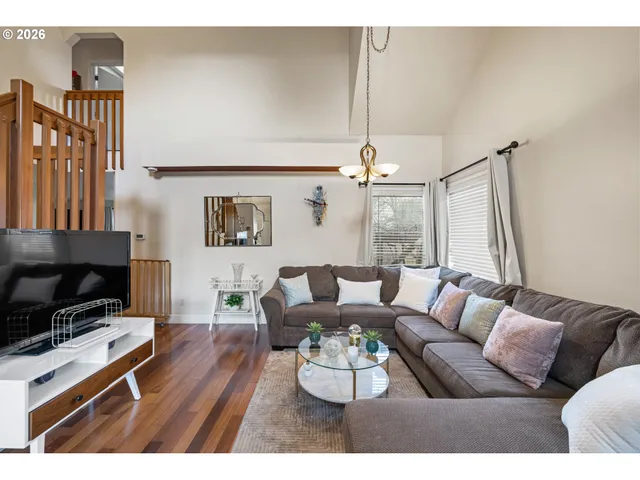 $549,500 | 15621 Southwest Bristlecone Way, Portland, OR 97223