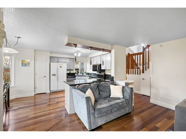 $549,500 | 15621 Southwest Bristlecone Way, Portland, OR 97223