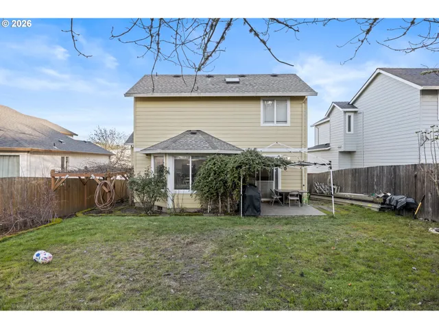 $549,500 | 15621 Southwest Bristlecone Way, Portland, OR 97223