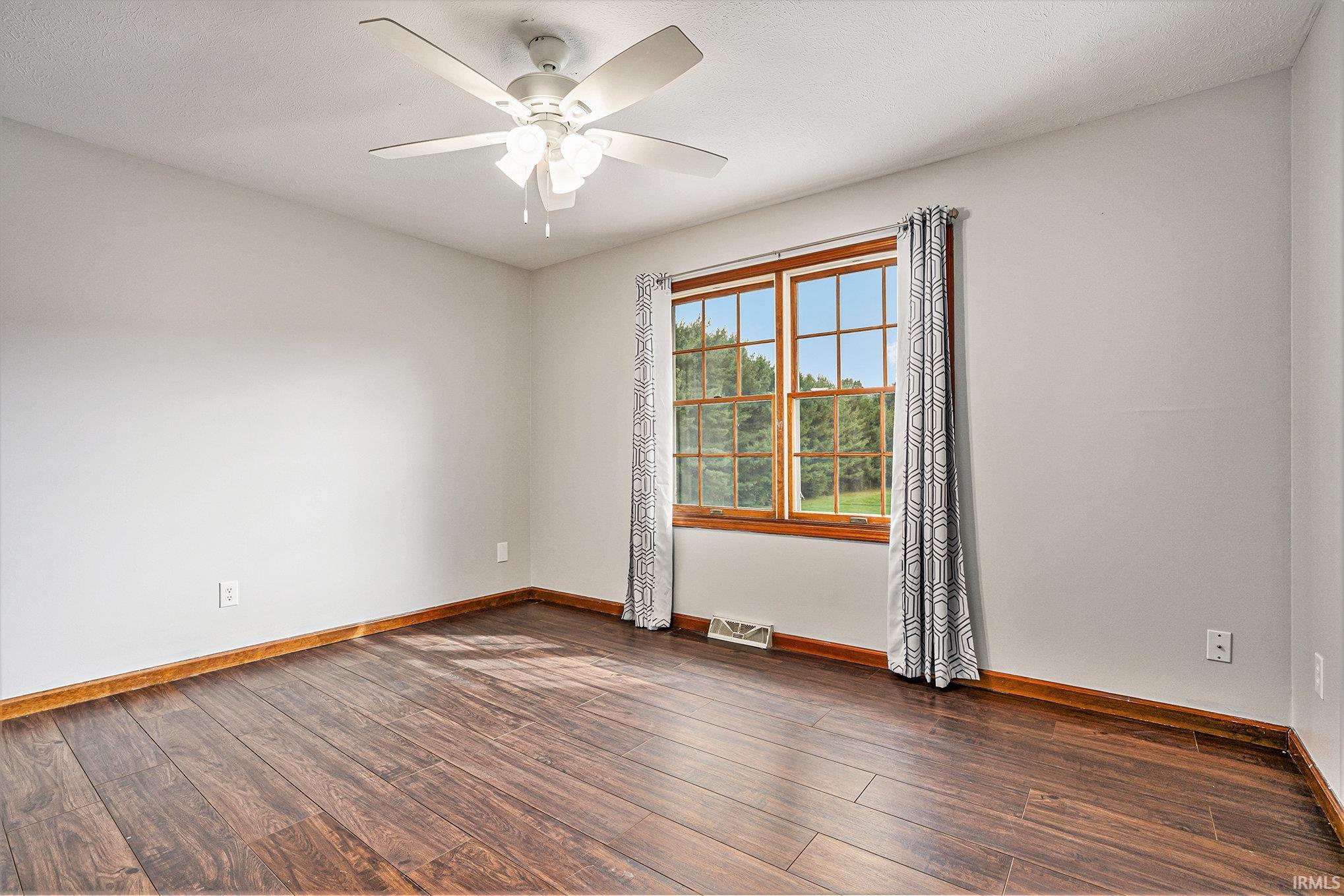10622 Harrison Road Osceola, IN 46561 - Photo 29 of 36 Gallery Image 29