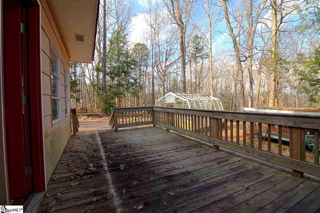 461 Tanyard Road Greenville, SC 29609 - Photo 14 of 26