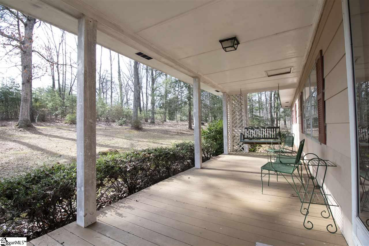 461 Tanyard Road Greenville, SC 29609 - Photo 3 of 26