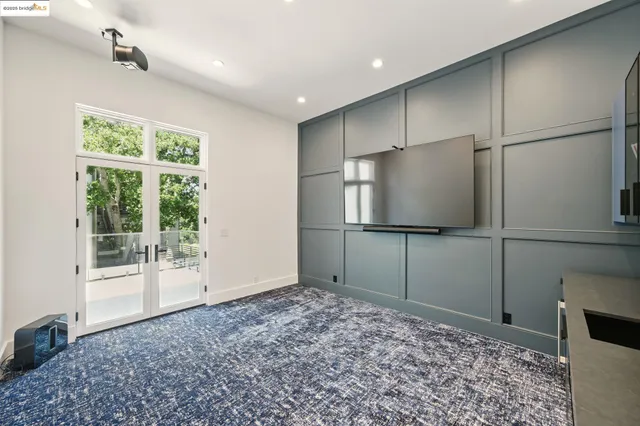 $3,450,000 | 13462 Campus Drive, Oakland, CA 94619