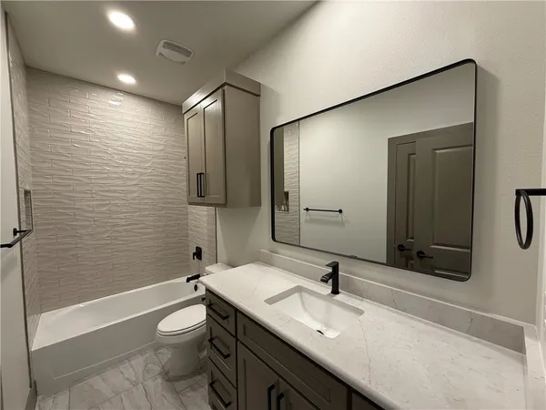 $2,900 | 3805 Willow Weep Drive, Corpus Christi, TX 78410