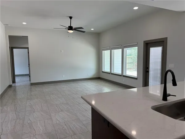 $2,900 | 3805 Willow Weep Drive, Corpus Christi, TX 78410