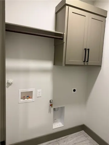 $2,900 | 3805 Willow Weep Drive, Corpus Christi, TX 78410