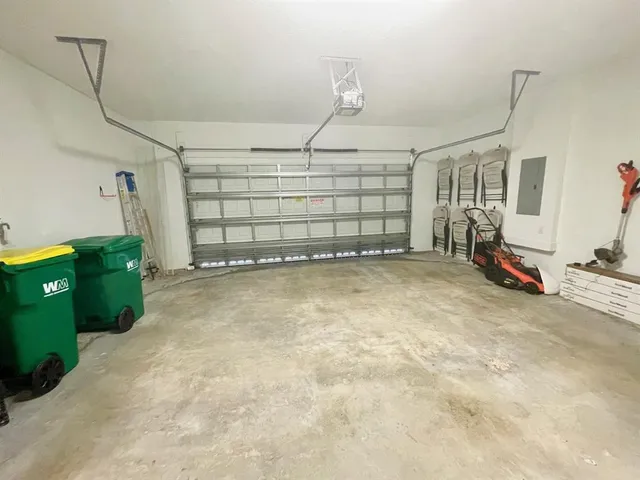 $3,700 | 4803 Northwest 48th Terrace, Tamarac, FL 33319