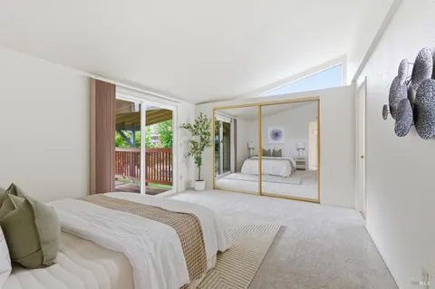 $335,000 | 40 Falcon Crest Circle, Unit 40, Napa, CA 94558