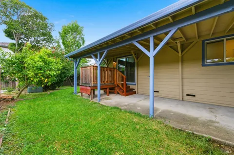 $335,000 | 40 Falcon Crest Circle, Unit 40, Napa, CA 94558