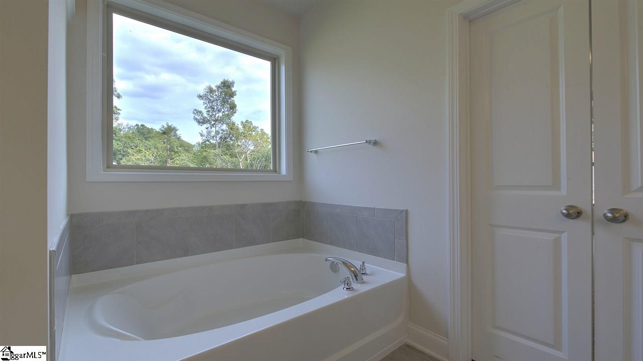 668 Diamond Ridge Way Duncan, SC 29334 - Photo 13 of 30 Gallery Image 13