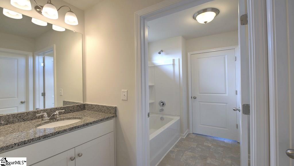 668 Diamond Ridge Way Duncan, SC 29334 - Photo 16 of 30 Gallery Image 16