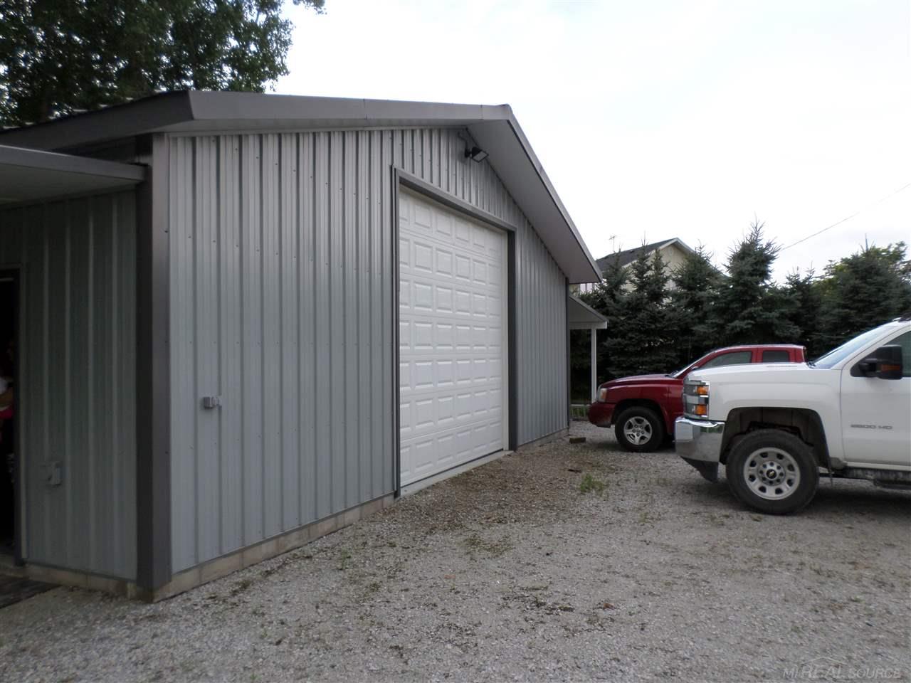 7453 Big Hand Road St. Clair, MI 48079 - Photo 39 of 55 31356498-44.JPG