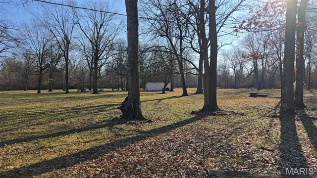 $3,200,000 | 4220 New Poag Road, South Roxana, IL 62087