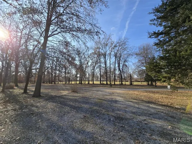 $3,200,000 | 4220 New Poag Road, South Roxana, IL 62087