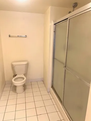 $169,500 | 4222 West 77th Street, Unit 202, Chicago, IL 60652