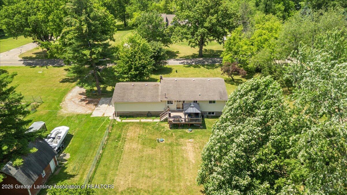 6970 Foster Road Haslett, MI 48840 - Photo 7 of 53 19-Media Jett - 09d