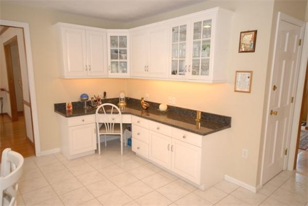 6 Haskell Road Andover, MA 01810 - Photo 6 of 30 Gallery Image 6