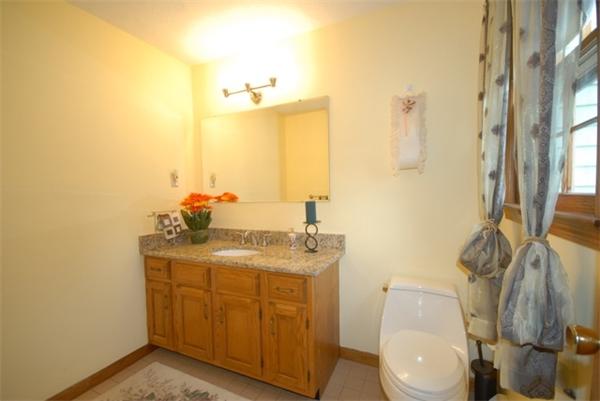 6 Haskell Road Andover, MA 01810 - Photo 9 of 30 Gallery Image 9