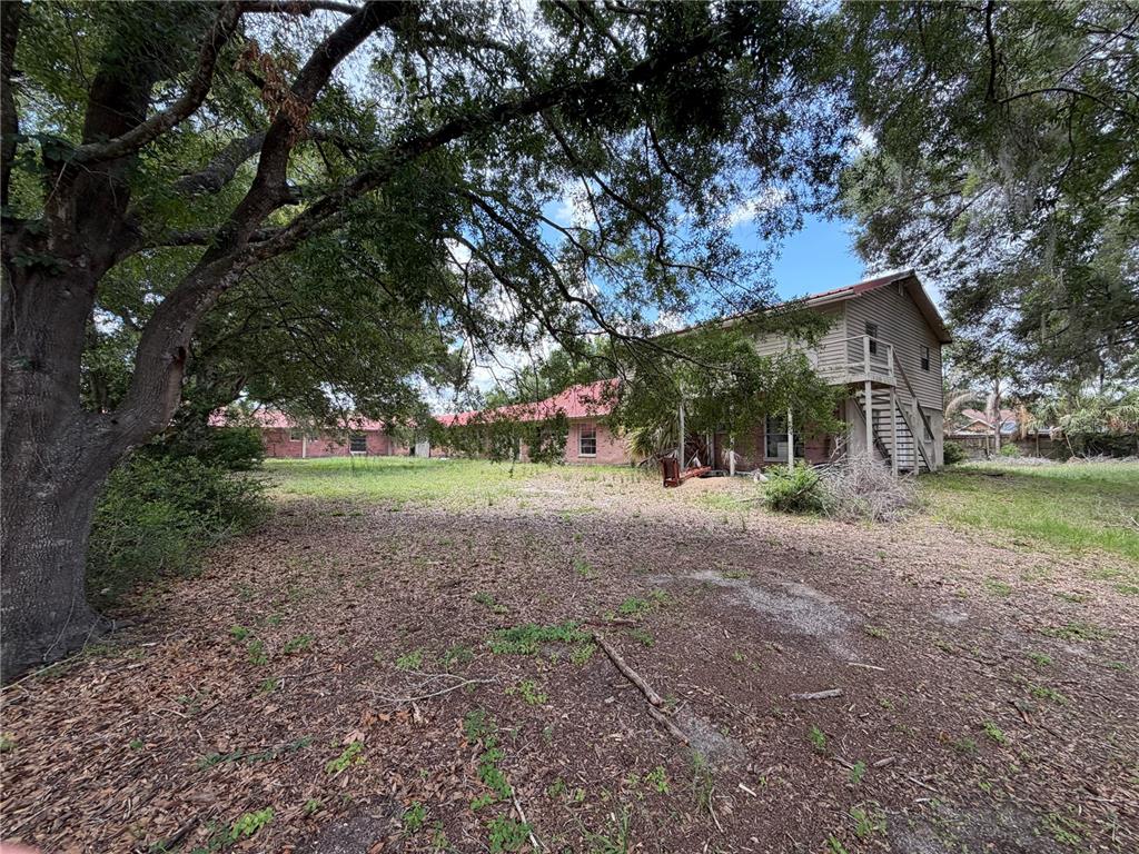 4215 Stearns Road Valrico, FL 33596 - Photo 8 of 23