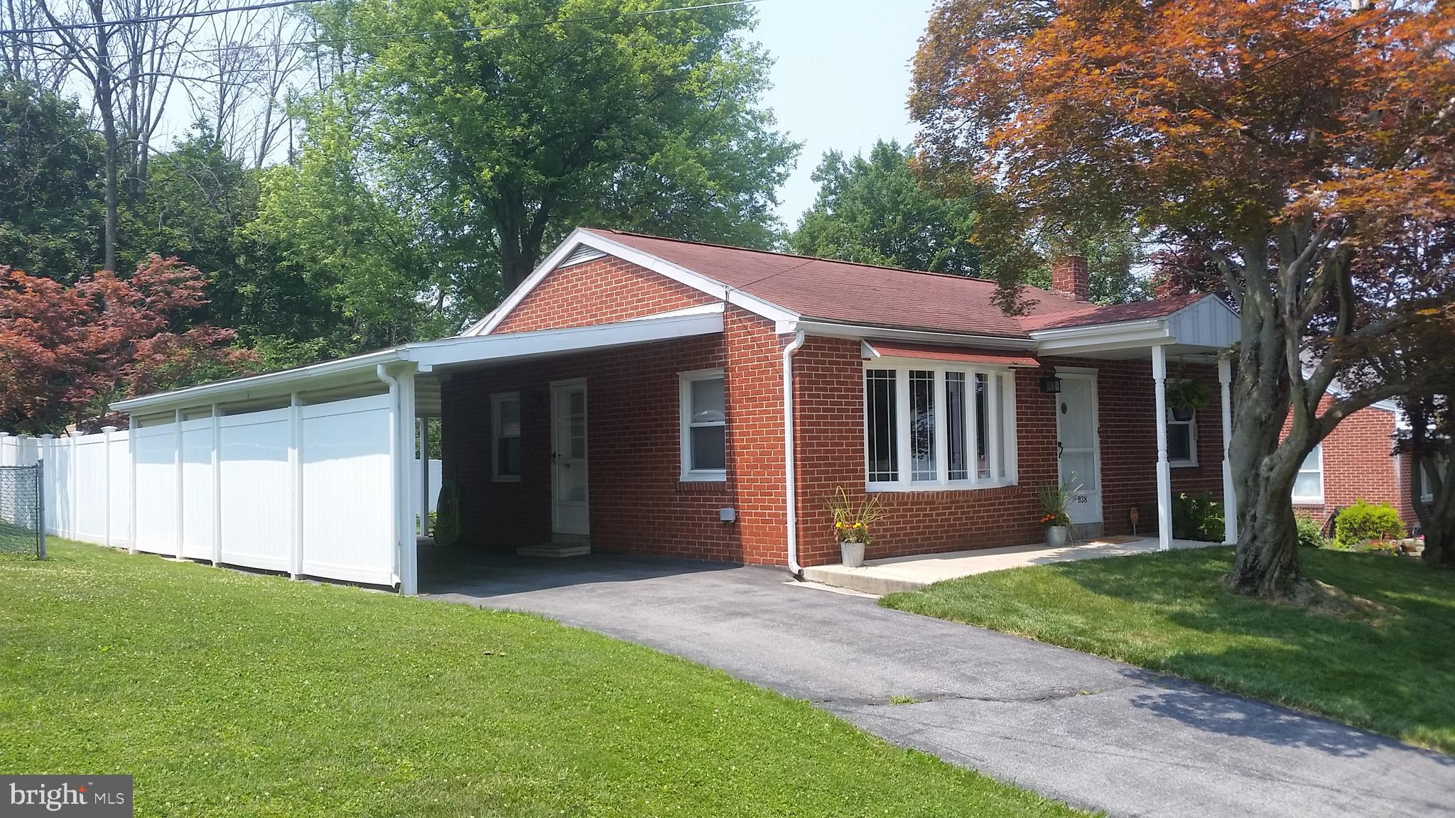 938 High Boulevard Reading, PA 19607 - Photo 1 of 29