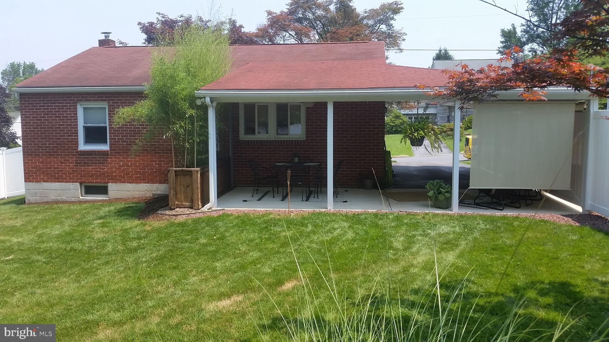 938 High Boulevard Reading, PA 19607 - Photo 9 of 29