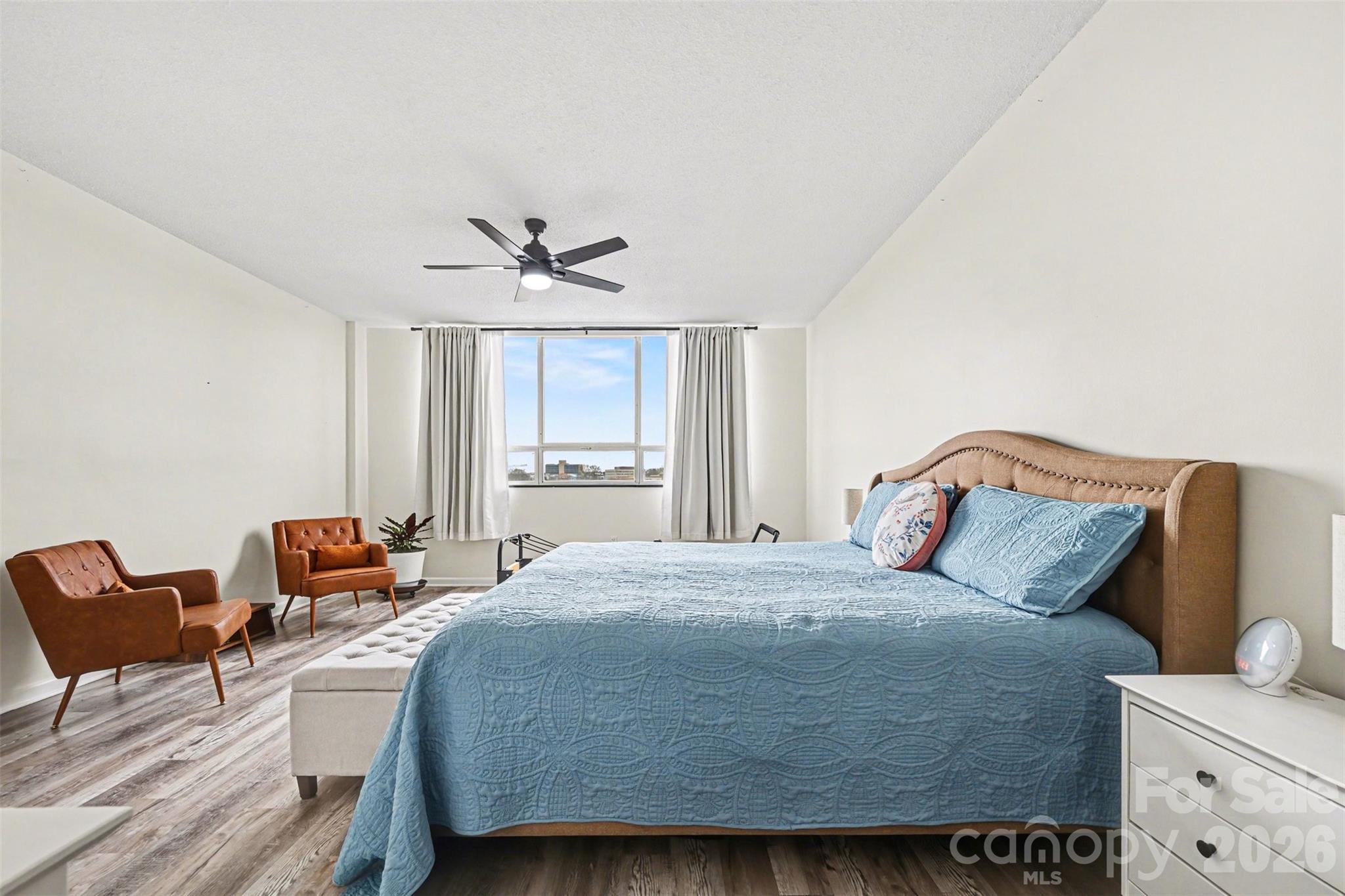 1300 Reece Road, Unit 520 Charlotte, NC 28209 - Photo 9 of 24 Gallery Image 9