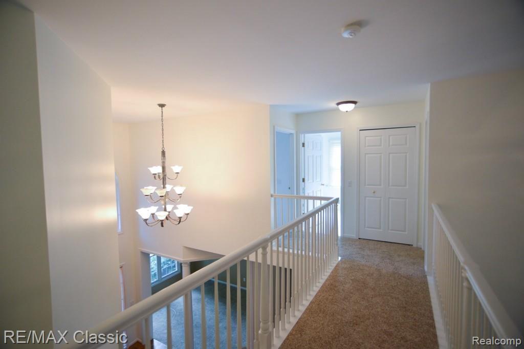 1184 Chesapeake Rochester, MI 48307 - Photo 18 of 36 19.jpg
