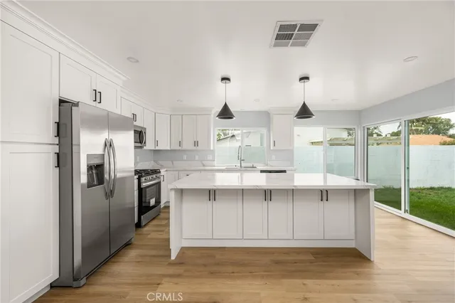 $1,799,000 | 14375 Majorca Avenue, Irvine, CA 92606