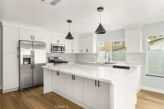 $1,799,000 | 14375 Majorca Avenue, Irvine, CA 92606